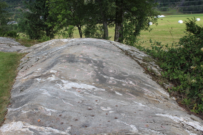 Fil:Helgaberget 5.jpg