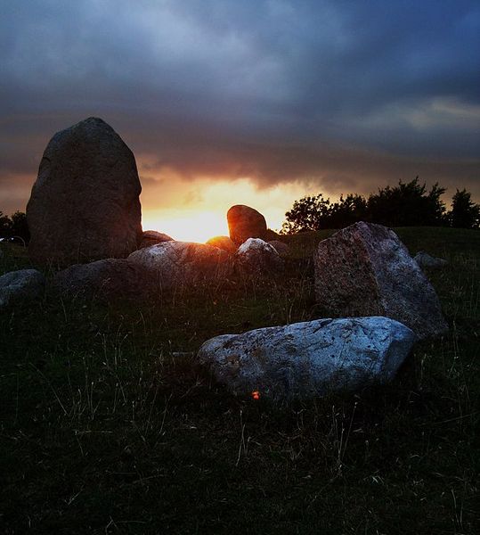 Fil:Lindholm Høje 1.jpg
