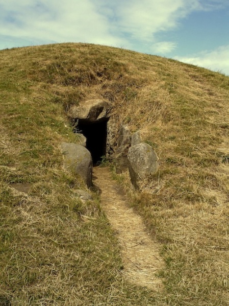 Fil:Kong Asgers høj 1.jpg