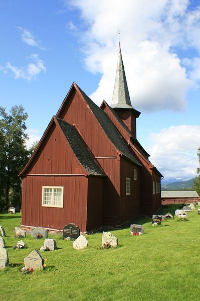 Fil:Hegge stavkirke.jpg