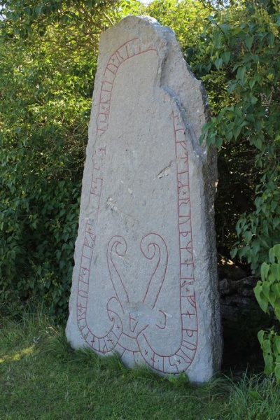 Fil:Runesten Seby 1.JPG
